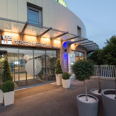 Holiday Inn Express Paris - Velizy, An Ihg Hotel Buitenkant foto